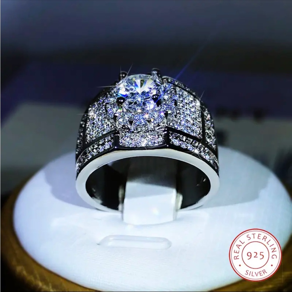 8. NEW 925 Sterling Silver Hot Luxury Ring